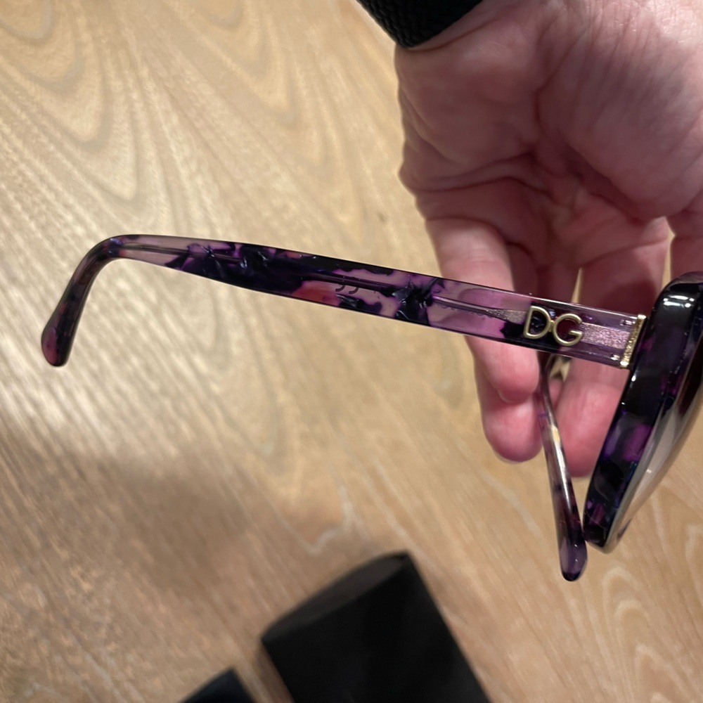 Dolce & Gabbana Violet Tortoiseshell Sunglasses - Picture 2 of 5